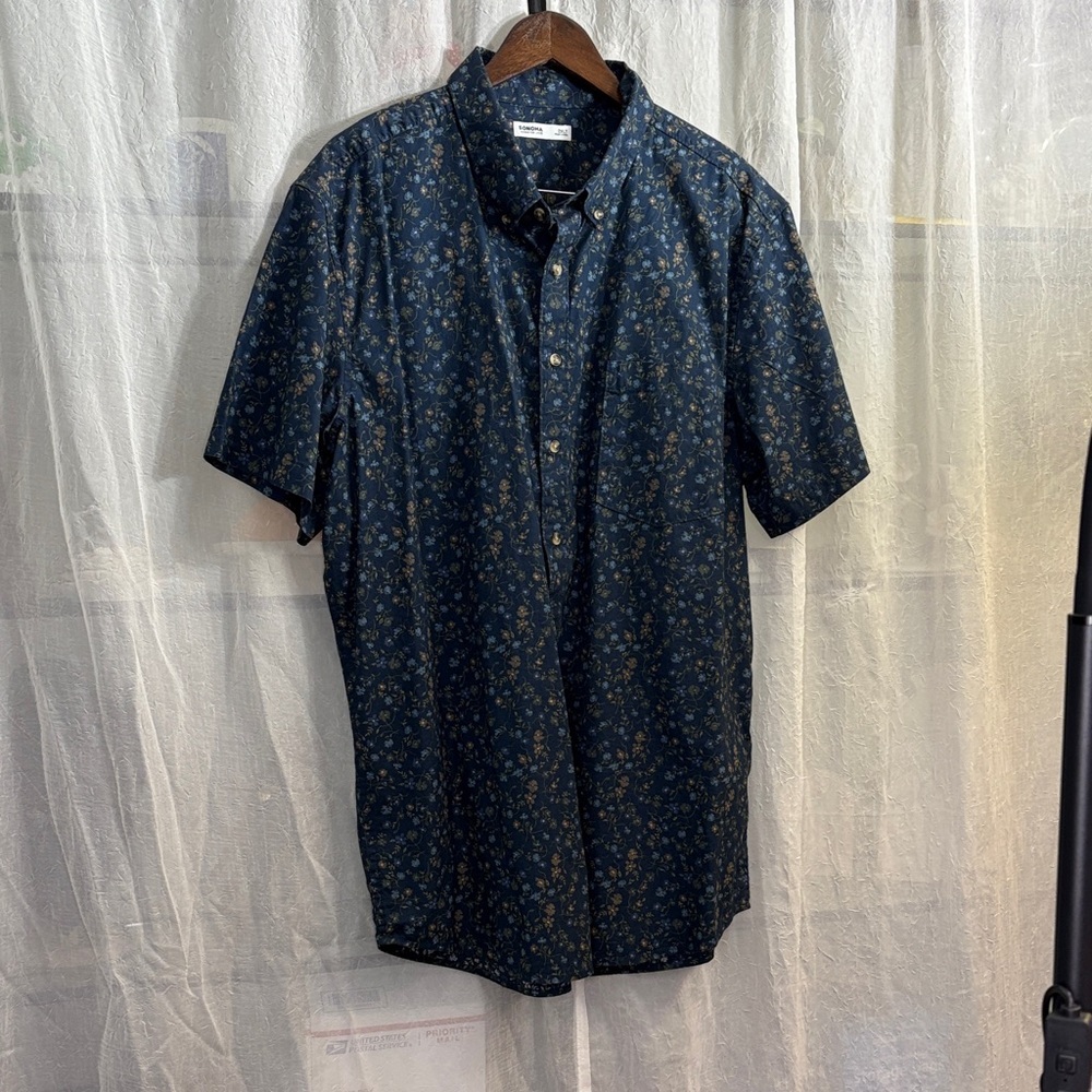 Sonoma Men's Dark Blue Floral Button Down Shirt